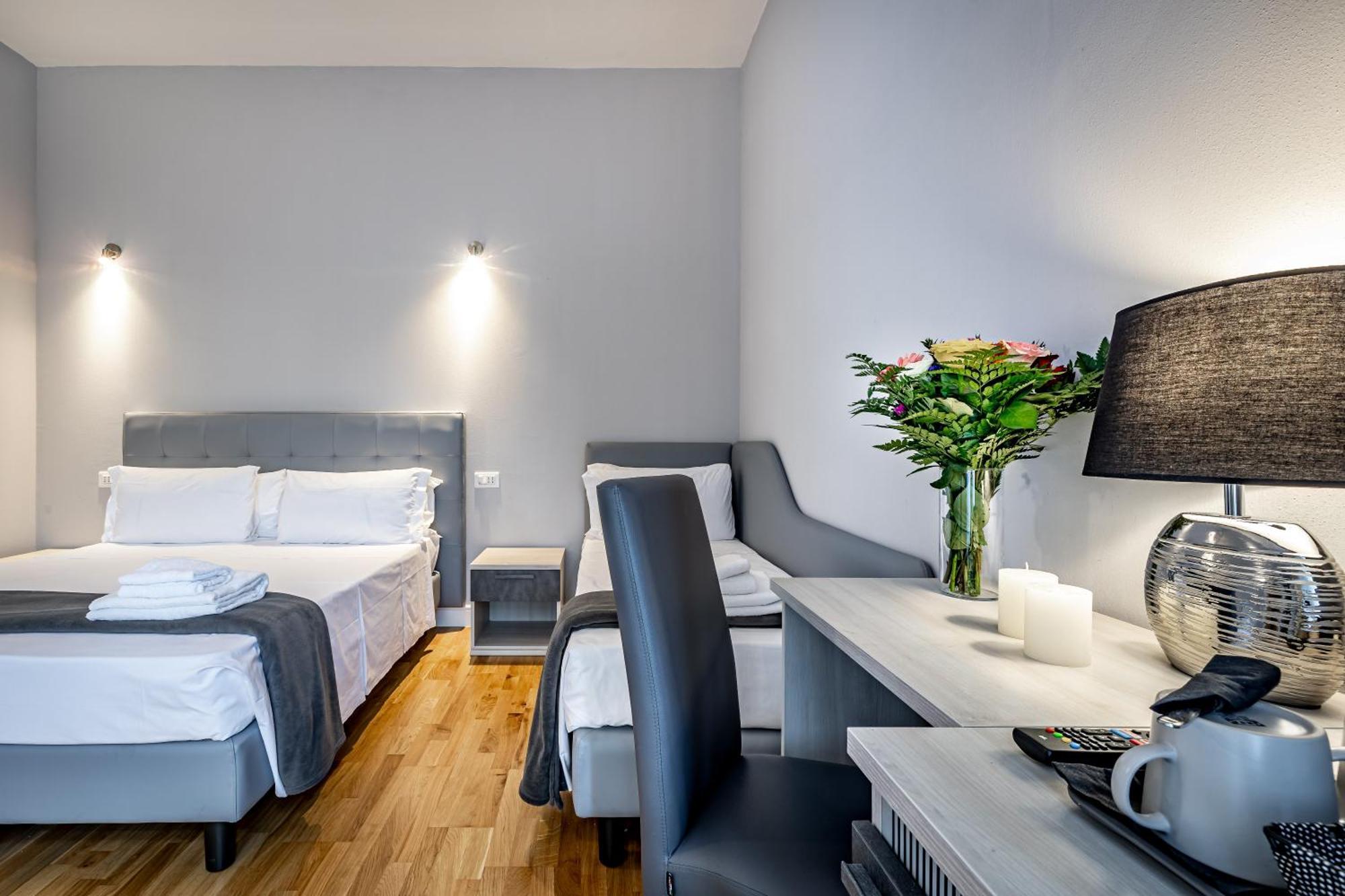 Residenza24 Bed & Breakfast ฟลอเรนซ์ ภายนอก รูปภาพ