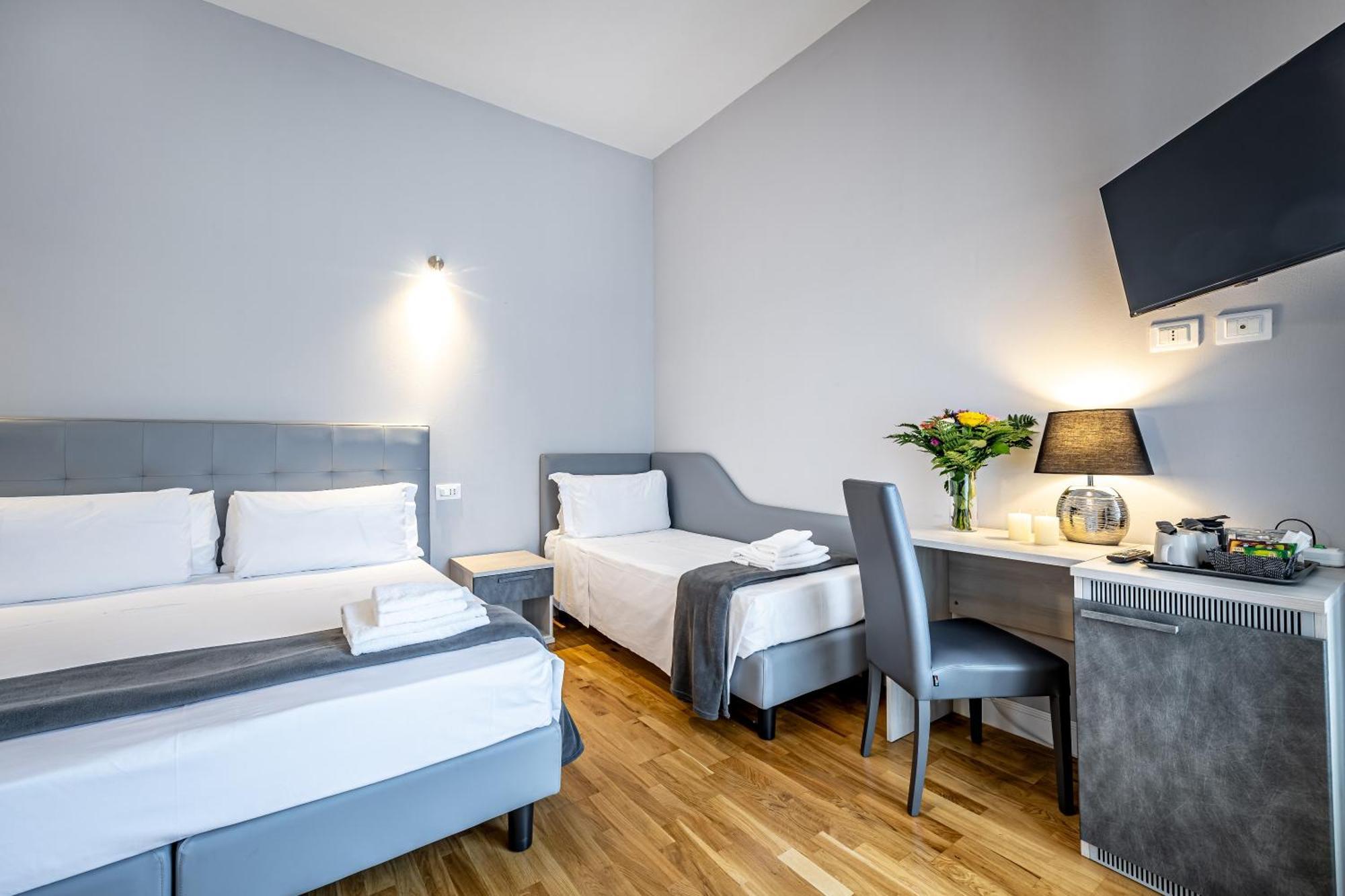Residenza24 Bed & Breakfast ฟลอเรนซ์ ภายนอก รูปภาพ