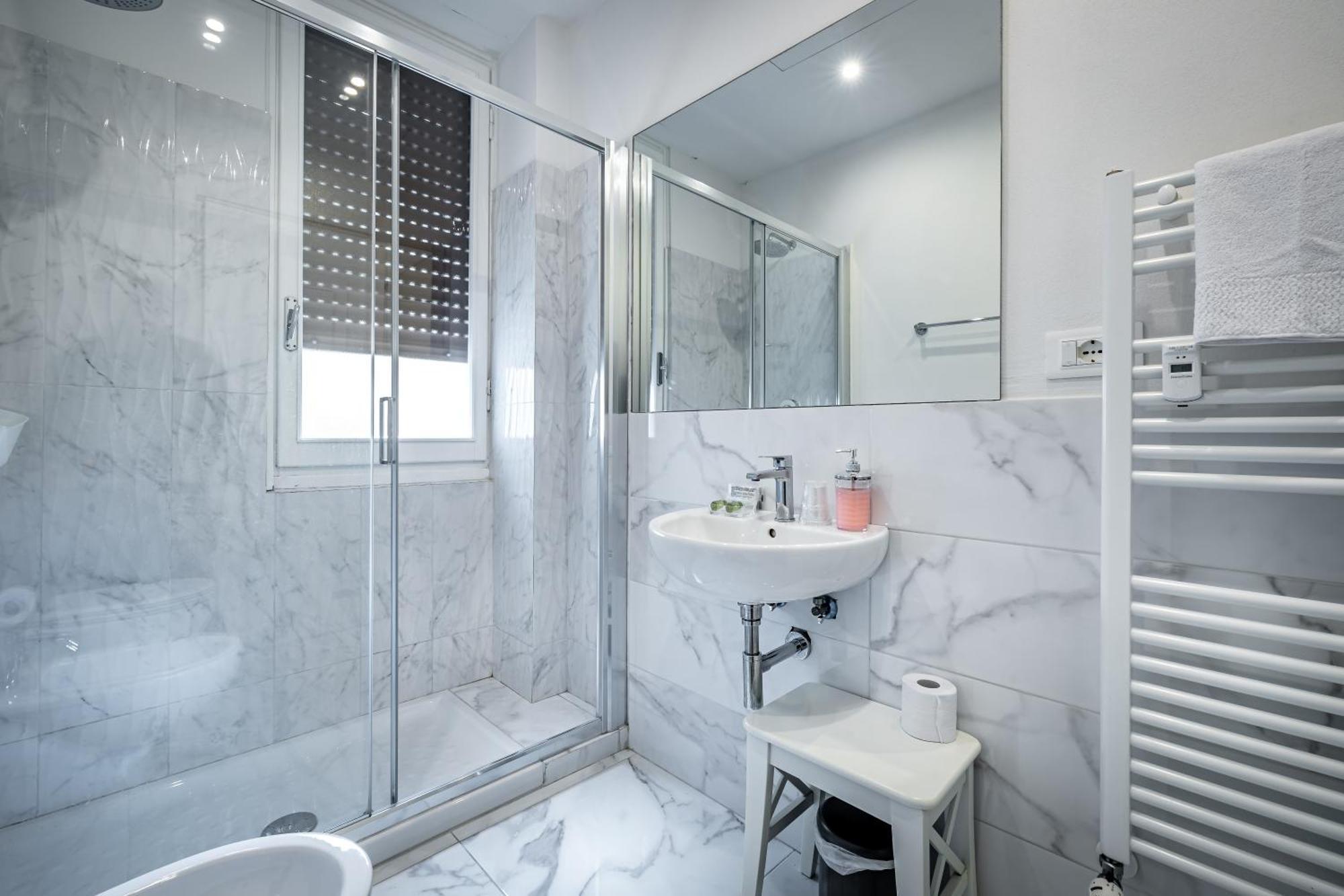Residenza24 Bed & Breakfast ฟลอเรนซ์ ภายนอก รูปภาพ